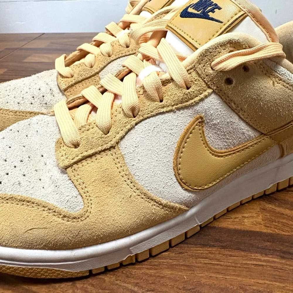 Nike Golden Dunk Low LX Sneakers